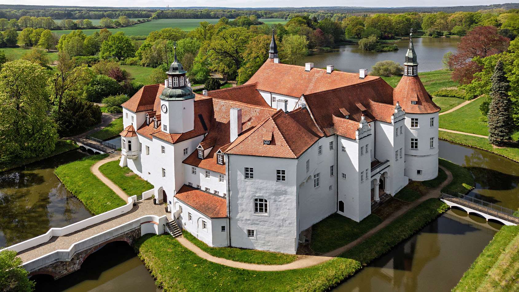 Schloss Fuerstlich Drehna